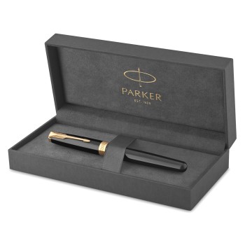 Ручка перьевая Parker Sonnet Core F530, Lacquer Black GT (Перо М)